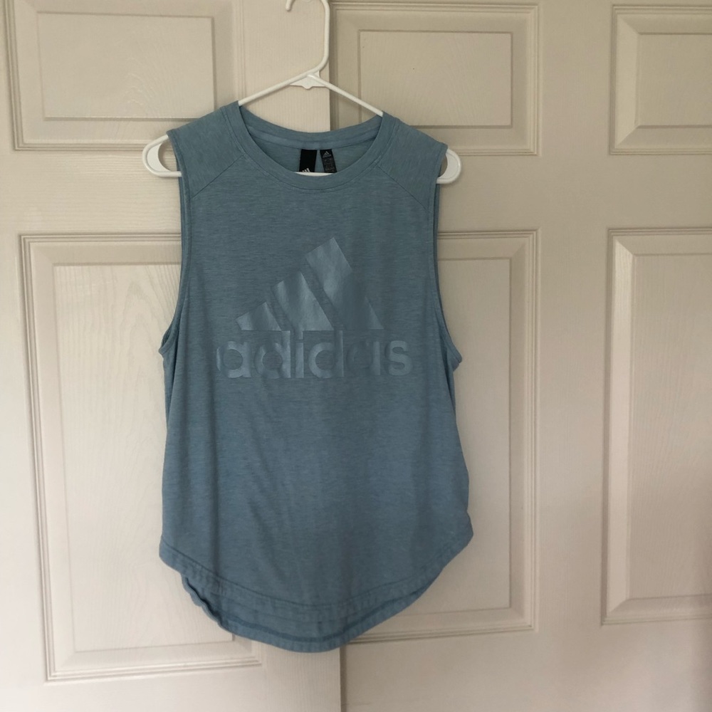 Adidas top